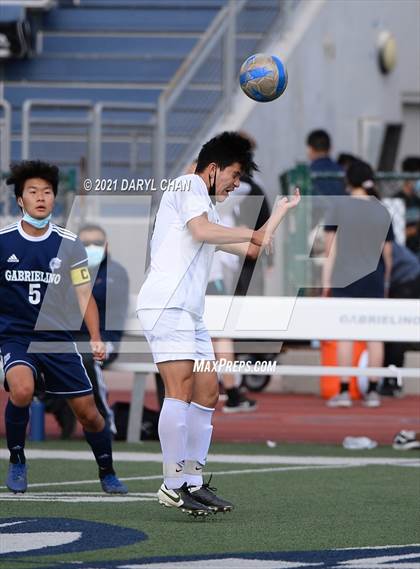 Thumbnail 2 in Arroyo @ Gabrielino photogallery.