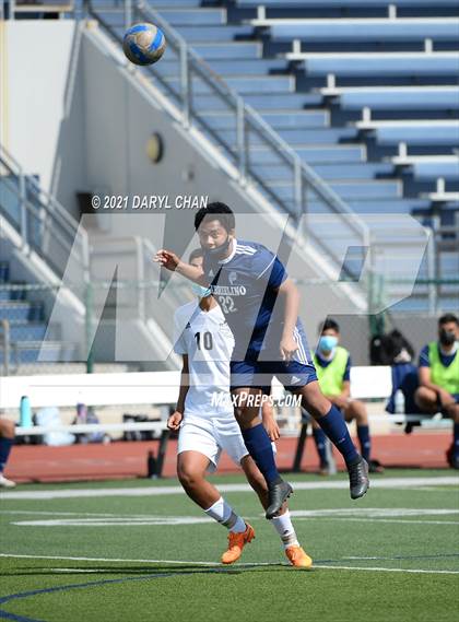 Thumbnail 2 in Arroyo @ Gabrielino photogallery.