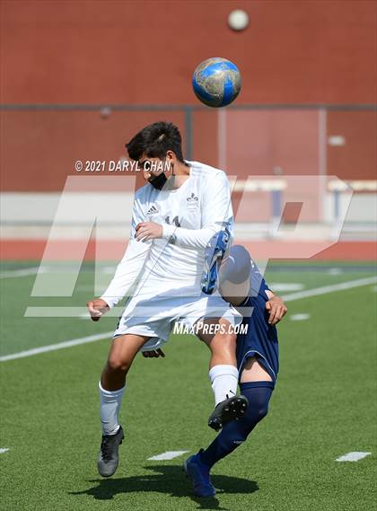 Thumbnail 2 in Arroyo @ Gabrielino photogallery.