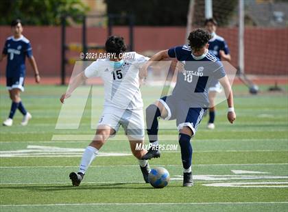 Thumbnail 2 in Arroyo @ Gabrielino photogallery.