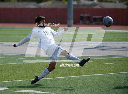 Thumbnail 1 in Arroyo @ Gabrielino photogallery.