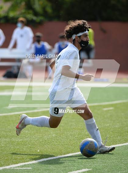 Thumbnail 2 in Arroyo @ Gabrielino photogallery.