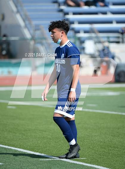 Thumbnail 2 in Arroyo @ Gabrielino photogallery.