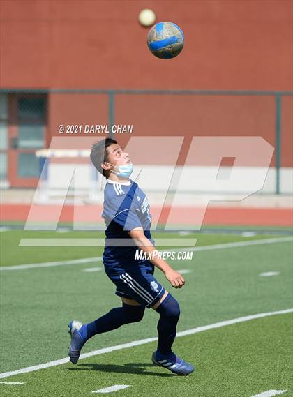 Thumbnail 2 in Arroyo @ Gabrielino photogallery.