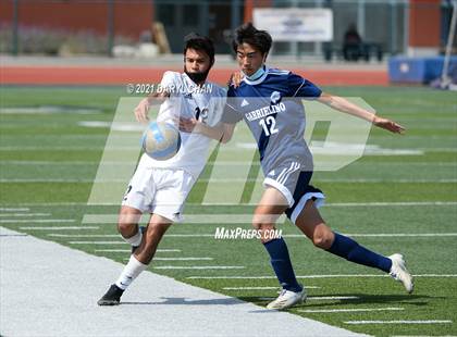 Thumbnail 1 in Arroyo @ Gabrielino photogallery.