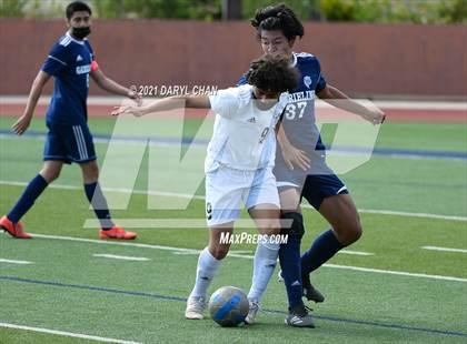 Thumbnail 1 in Arroyo @ Gabrielino photogallery.