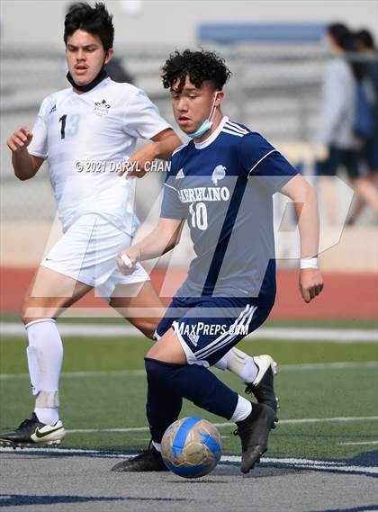 Thumbnail 2 in Arroyo @ Gabrielino photogallery.