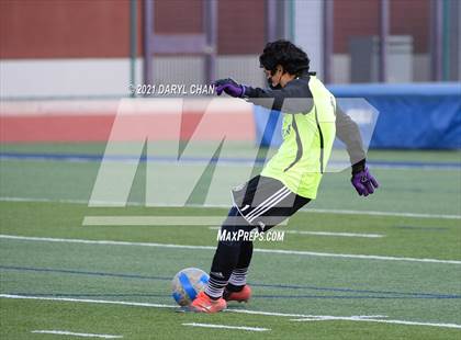 Thumbnail 1 in Arroyo @ Gabrielino photogallery.