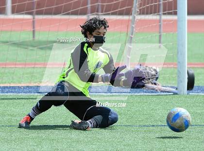 Thumbnail 3 in Arroyo @ Gabrielino photogallery.