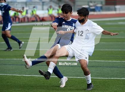 Thumbnail 3 in Arroyo @ Gabrielino photogallery.