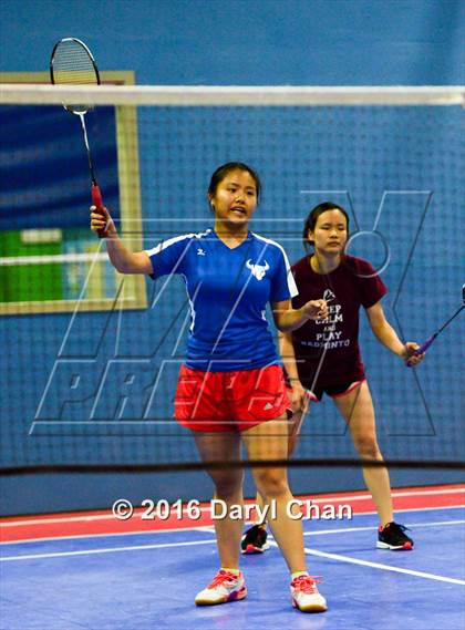 Thumbnail 1 in Almont League Badminton Finals photogallery.