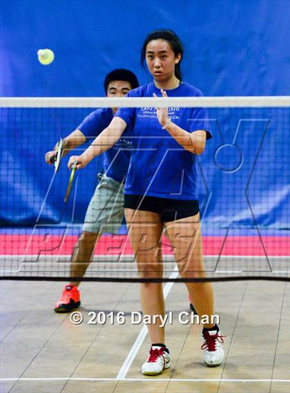 Thumbnail 2 in Almont League Badminton Finals photogallery.