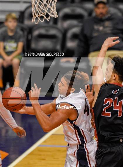 Thumbnail 1 in Ironwood @ Centennial (Hoopin it up at the Arena) photogallery.