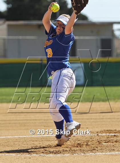 Thumbnail 3 in Mira Mesa @ Carlsbad photogallery.