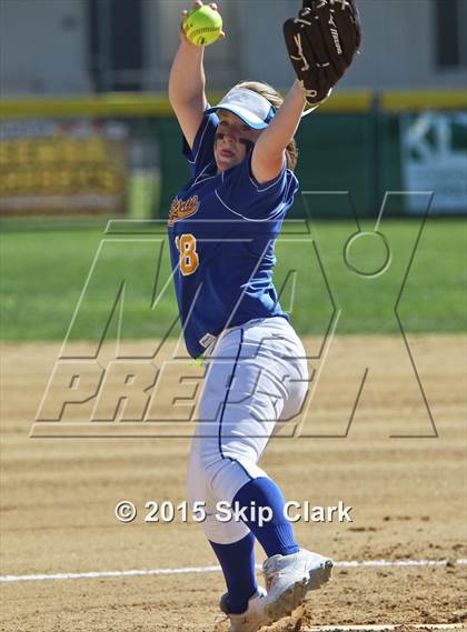 Thumbnail 3 in Mira Mesa @ Carlsbad photogallery.