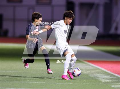 Thumbnail 3 in Round Lake @ Mundelein photogallery.