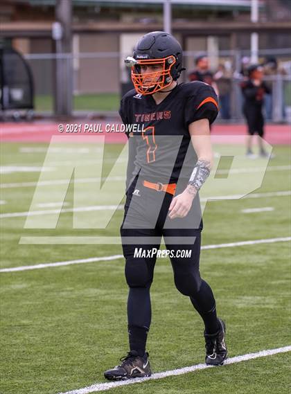 Thumbnail 1 in Okanogan vs. Napavine (WIAA 2B Semifinal) photogallery.