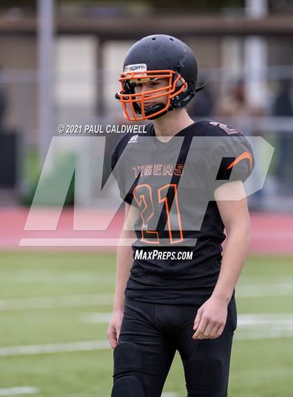 Thumbnail 3 in Okanogan vs. Napavine (WIAA 2B Semifinal) photogallery.