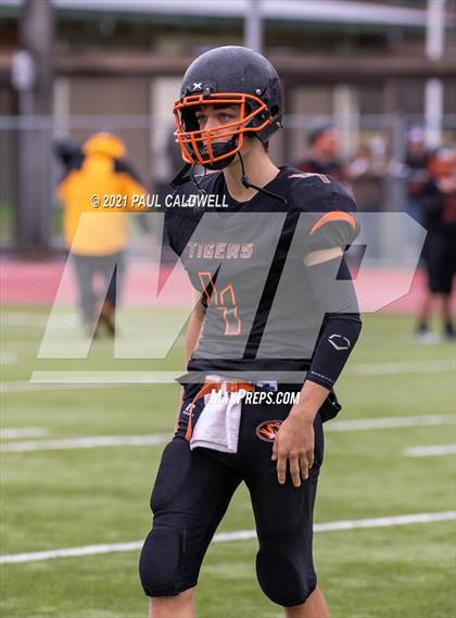 Thumbnail 1 in Okanogan vs. Napavine (WIAA 2B Semifinal) photogallery.