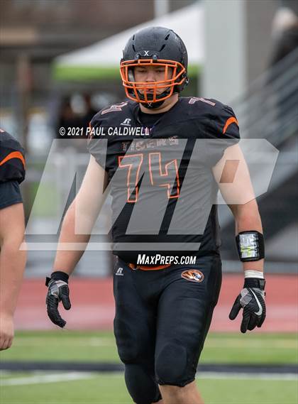 Thumbnail 2 in Okanogan vs. Napavine (WIAA 2B Semifinal) photogallery.