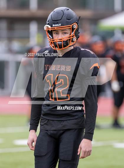 Thumbnail 3 in Okanogan vs. Napavine (WIAA 2B Semifinal) photogallery.