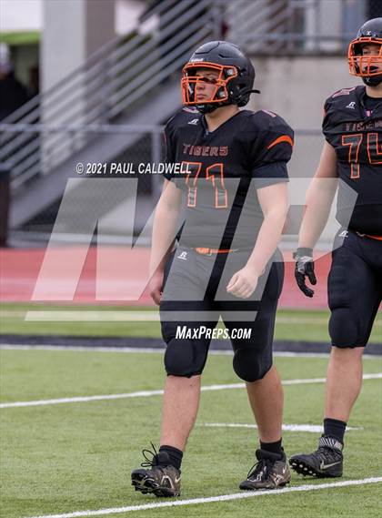 Thumbnail 1 in Okanogan vs. Napavine (WIAA 2B Semifinal) photogallery.