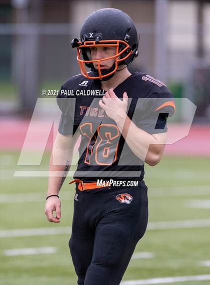 Thumbnail 1 in Okanogan vs. Napavine (WIAA 2B Semifinal) photogallery.