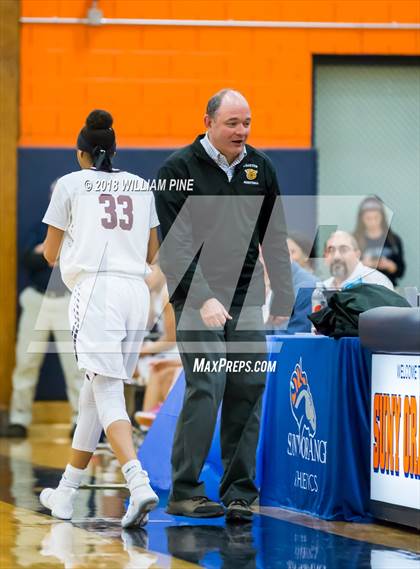 Thumbnail 3 in Elmira vs. Kingston (NYSPHSAA Class AA Regional Semifinal) photogallery.