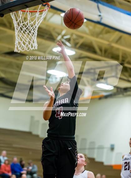 Thumbnail 2 in Elmira vs. Kingston (NYSPHSAA Class AA Regional Semifinal) photogallery.