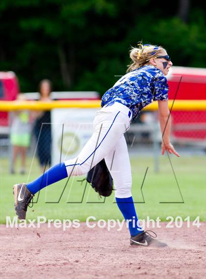 Thumbnail 3 in Liverpool vs. East Meadow (NYSPHSAA Class AA Final) photogallery.