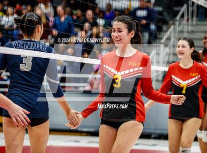 Thumbnail 1 in Taft vs. Venice (CIF LA City Section Open Division Championship) photogallery.