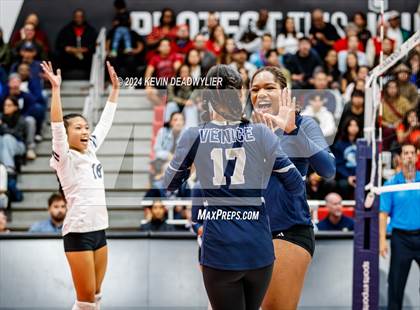 Thumbnail 2 in Taft vs. Venice (CIF LA City Section Open Division Championship) photogallery.