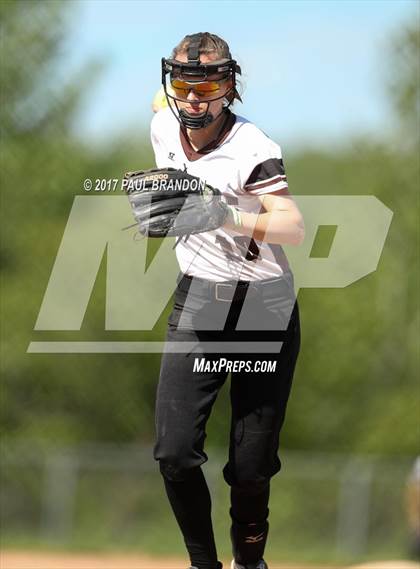 Thumbnail 3 in Northwestern Regional vs. Stonington (CIAC Class M Quarterfinal) photogallery.