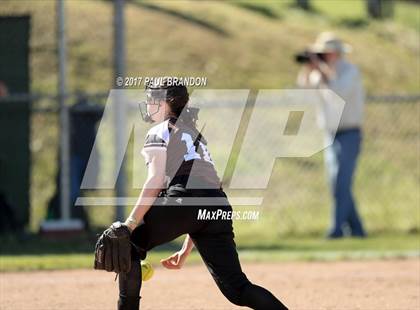 Thumbnail 3 in Northwestern Regional vs. Stonington (CIAC Class M Quarterfinal) photogallery.