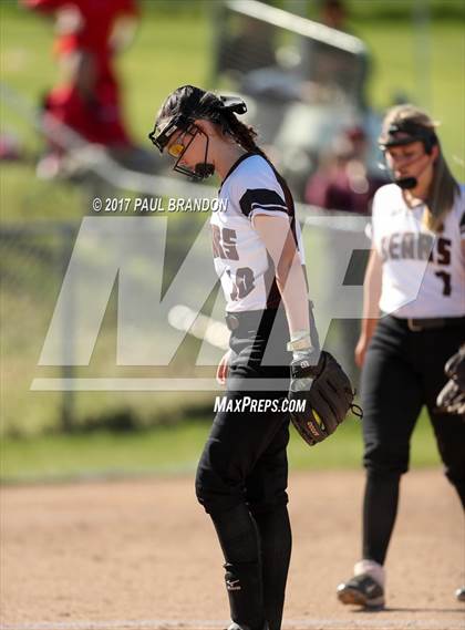 Thumbnail 1 in Northwestern Regional vs. Stonington (CIAC Class M Quarterfinal) photogallery.