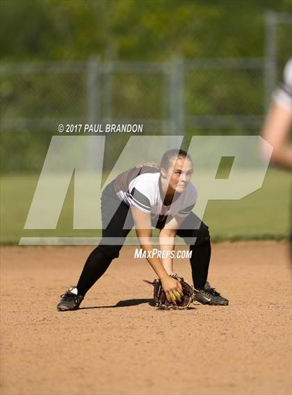 Thumbnail 1 in Northwestern Regional vs. Stonington (CIAC Class M Quarterfinal) photogallery.