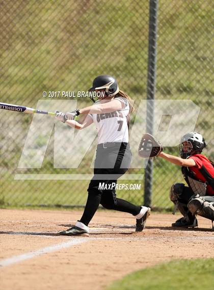 Thumbnail 1 in Northwestern Regional vs. Stonington (CIAC Class M Quarterfinal) photogallery.