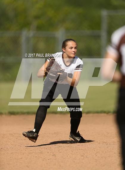 Thumbnail 3 in Northwestern Regional vs. Stonington (CIAC Class M Quarterfinal) photogallery.