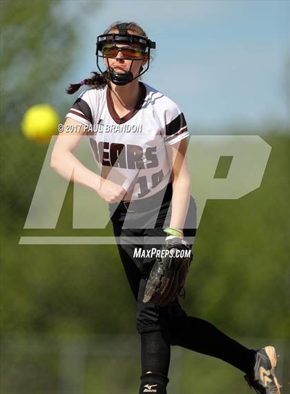Thumbnail 3 in Northwestern Regional vs. Stonington (CIAC Class M Quarterfinal) photogallery.