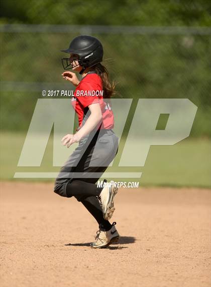 Thumbnail 1 in Northwestern Regional vs. Stonington (CIAC Class M Quarterfinal) photogallery.