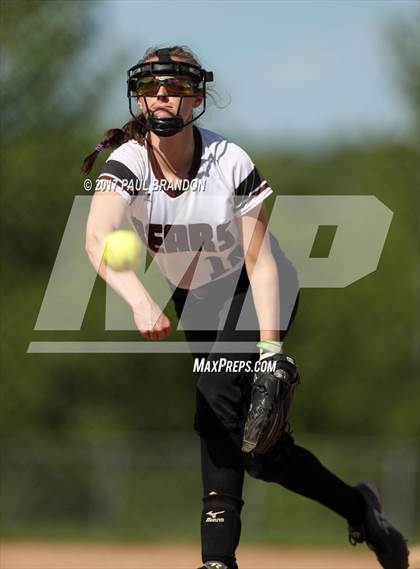 Thumbnail 3 in Northwestern Regional vs. Stonington (CIAC Class M Quarterfinal) photogallery.