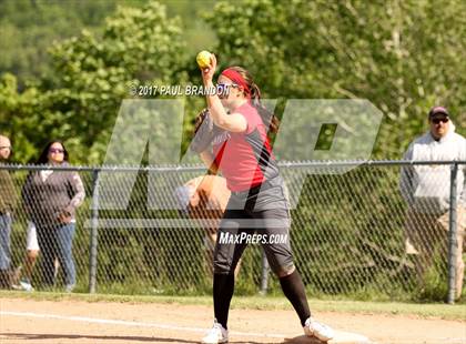 Thumbnail 1 in Northwestern Regional vs. Stonington (CIAC Class M Quarterfinal) photogallery.