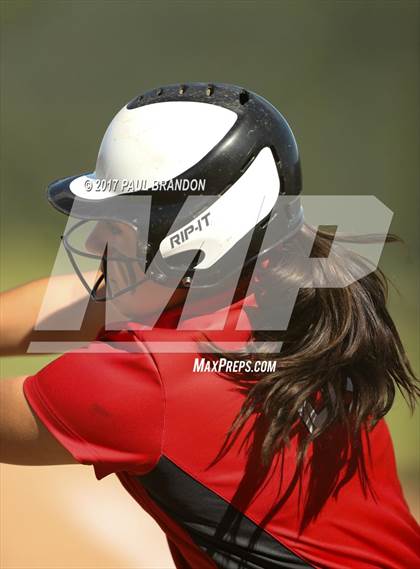 Thumbnail 3 in Northwestern Regional vs. Stonington (CIAC Class M Quarterfinal) photogallery.
