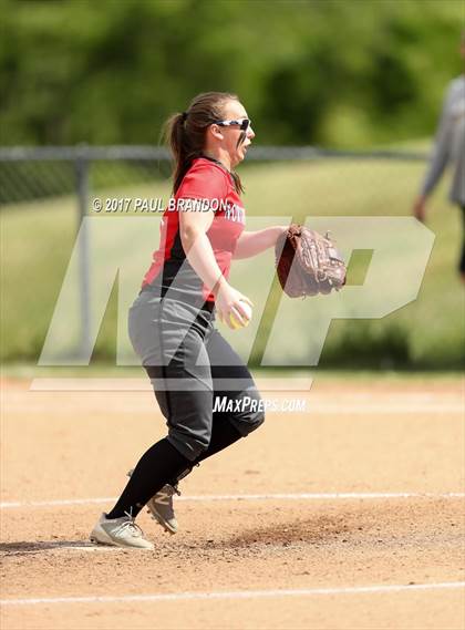 Thumbnail 1 in Northwestern Regional vs. Stonington (CIAC Class M Quarterfinal) photogallery.