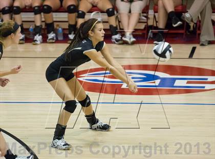 Thumbnail 3 in Shelbyville vs Beech Grove (IHSAA 3A Sectional Round 1) photogallery.