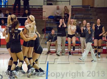 Thumbnail 2 in Shelbyville vs Beech Grove (IHSAA 3A Sectional Round 1) photogallery.
