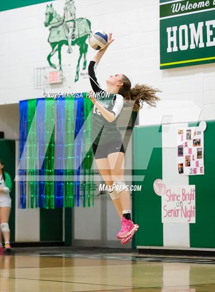 Thumbnail 3 in Bishop Ludden vs Jordan Elbridge photogallery.