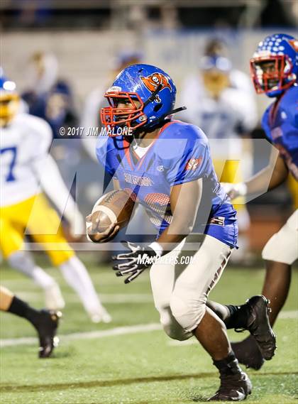 Thumbnail 2 in San Leandro vs. Foothill (CIF-NCS D1-Quarterfinals) photogallery.