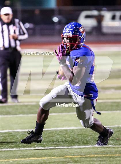 Thumbnail 3 in San Leandro vs. Foothill (CIF-NCS D1-Quarterfinals) photogallery.