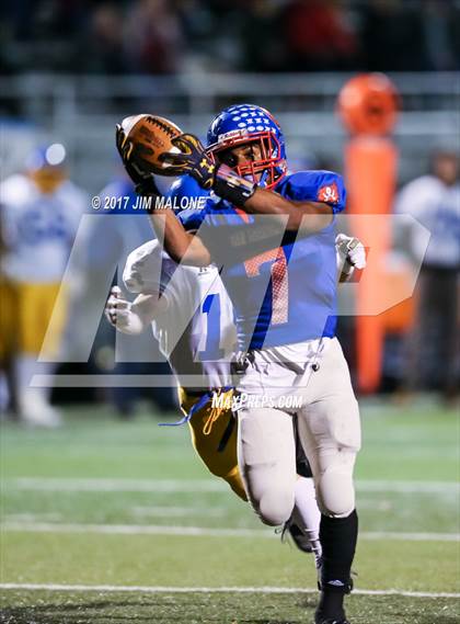 Thumbnail 1 in San Leandro vs. Foothill (CIF-NCS D1-Quarterfinals) photogallery.